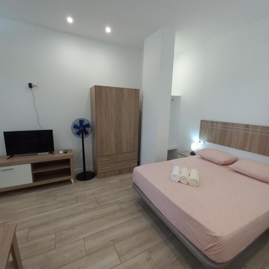 Apartamento Málaga Velarde Center 3 Exterior foto